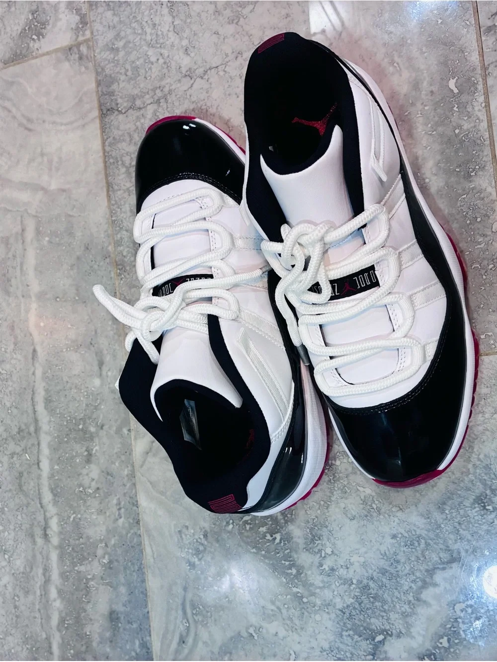 Air Jordan 11 low Chicago